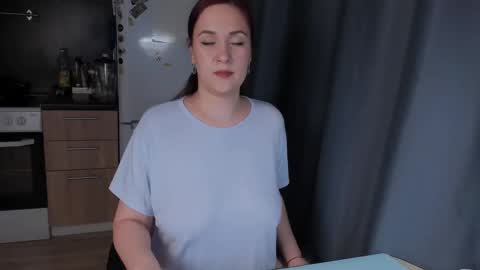 Snapshot of miss_jess_rabbit chatting on February 20, 1:30 pm Jess online show from February 20, 1:30 pm