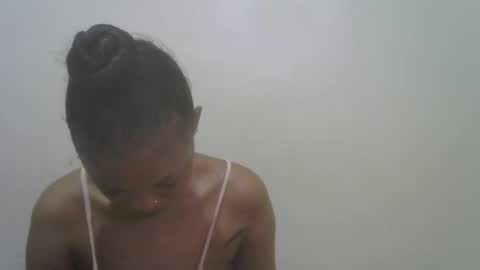 miss_rihanna2 online show from March 13, 8:21 pm