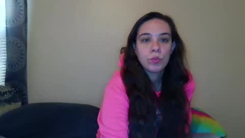 Bella online show from May 1, 3:37 pm