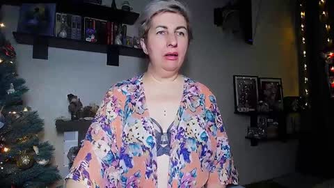 miss_tasha_kom online show from January 8, 7:13 am