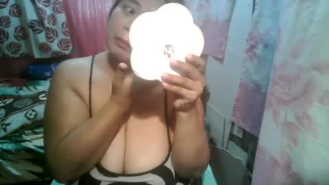 miss v0lcan0 online show from February 4, 9:20 pm