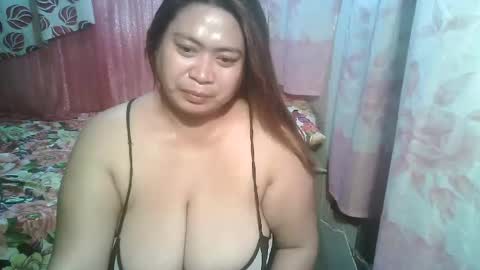 miss v0lcan0 online show from March 8, 11:49 pm