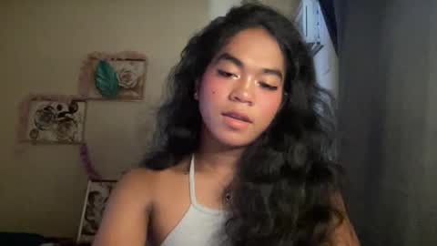 miss_veron_xoxo online show from March 2, 7:15 am