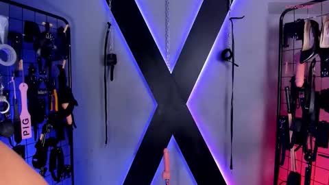 Miss Alix and Mia Slave online show from January 12, 7:08 pm