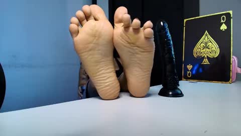 April online show from February 5, 10:12 pm