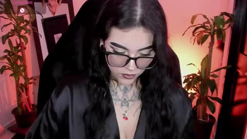 Missy Charlottte.  Hey remember to give me a thumbs up ty online show from March 10, 5:00 am