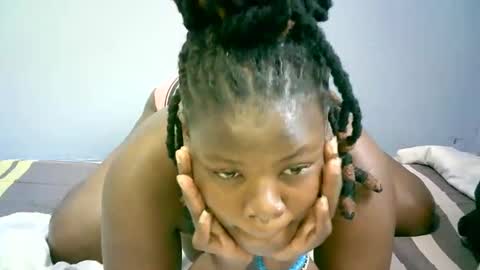 Snapshot of misscuteberry chatting on February 22, 9:56 am VAL online show from February 22, 9:56 am