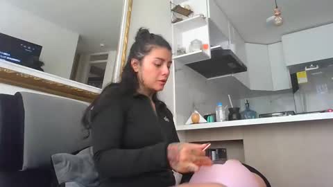 melodie  online show from February 23, 7:12 pm