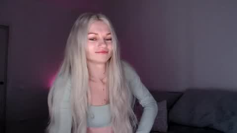 EMMA online show from January 8, 8:13 pm