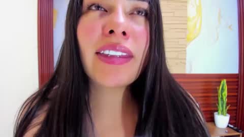 Snapshot of missexy303av chatting on September 27, 5:53 pm missexy303av online show from September 27, 5:53 pm