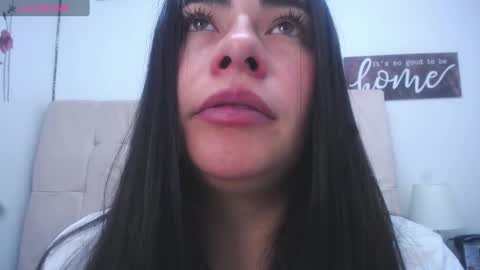 Snapshot of missexy303av chatting on February 16, 4:32 pm missexy303av online show from February 16, 4:32 pm