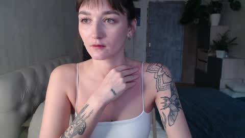 missfiti online show from January 25, 9:04 am