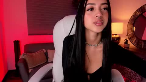 Amelia Leon online show from December 5, 12:17 pm