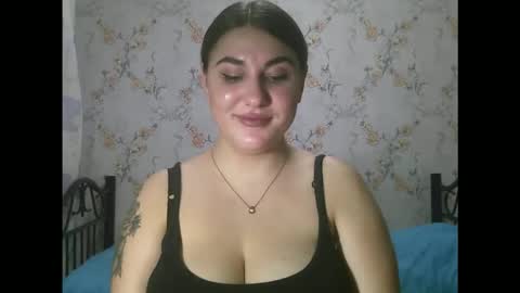 Lisa online show from November 1, 2:32 pm