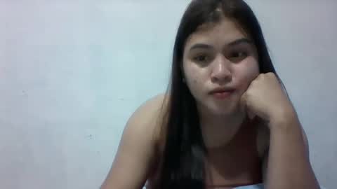 Snapshot of misskitty2xxx chatting on March 7, 2:01 pm Merry online show from March 7, 2:01 pm