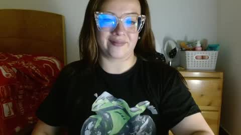 Snapshot of misslady__eva chatting on March 11, 1:48 am eva online show from March 11, 1:48 am