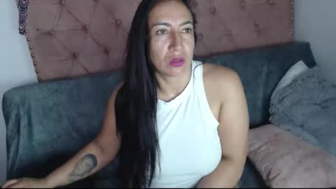 luccy online show from February 9, 12:24 am