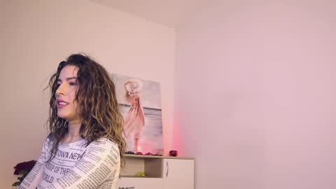 Snapshot of misslullu chatting on February 3, 5:18 am Lullu online show from February 3, 5:18 am