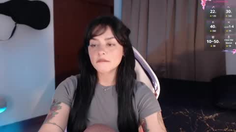 missmariana_ online show from June 5, 12:04 am