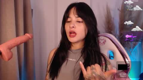 Snapshot of missmariana_ chatting on September 19, 12:42 am missmariana_ online show from September 19, 12:42 am