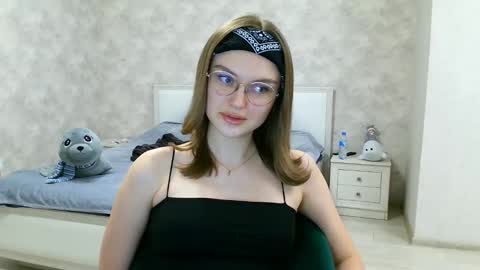 Snapshot of missmariat chatting on January 30, 5:39 pm OneGoddess online show from January 30, 5:39 pm