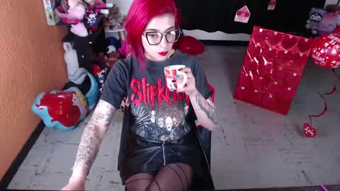 Miss Mia online show from February 18, 12:28 pm