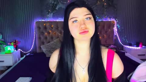 MissMillss online show from February 18, 5:53 am