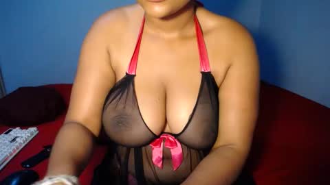 Snapshot of missmimmi69 chatting on January 20, 2:36 pm mimmi online show from January 20, 2:36 pm