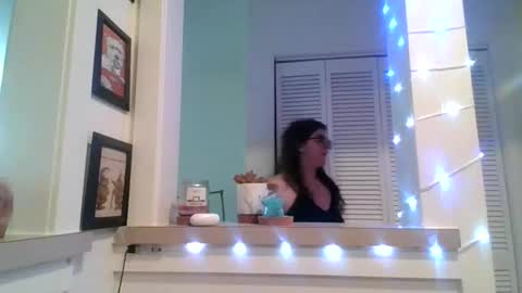 MissMona online show from April 12, 1:19 am