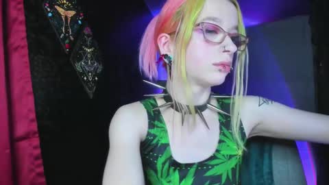 Mistress Nikki Vill online show from February 27, 3:04 am