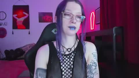 Mistress Nikki Vill online show from February 11, 2:36 am