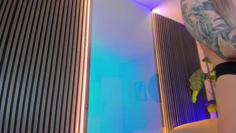 Miss Obsidian online show from March 26, 8:54 pm