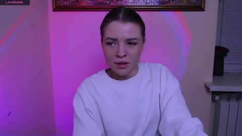 Olivia online show from January 13, 12:20 pm