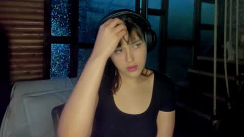 sarah online show from March 12, 11:12 pm