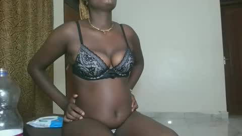 pretty gal online show from March 10, 7:29 pm