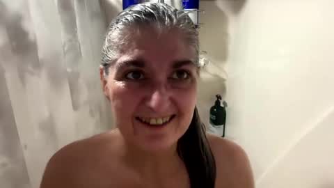 Snapshot of missspooky chatting on October 8, 11:47 am Miss Spooky Silverstacker online show from October 8, 11:47 am