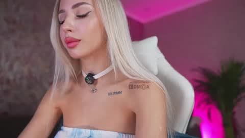 Eva online show from October 5, 7:19 pm