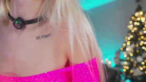 Eva online show from December 19, 8:01 pm