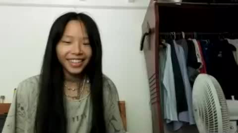 Miss Versatile online show from August 7, 5:42 pm