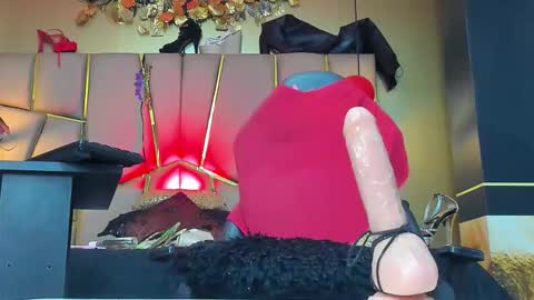 Victoria  online show from March 3, 10:49 pm