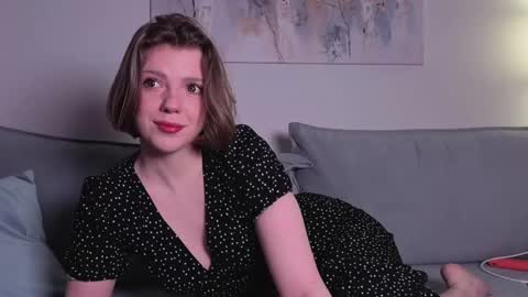 Polly online show from May 31, 11:39 pm