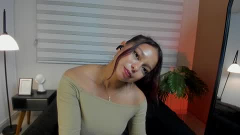 Miss online show from April 21, 2:51 am