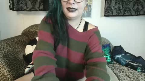 Missy Dee online show from January 8, 8:51 am