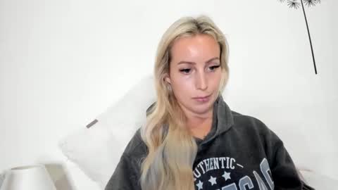 Missy matrix online show from January 9, 8:35 pm