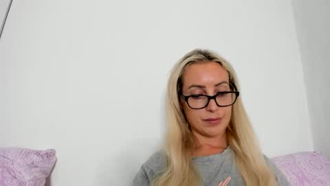 Missy matrix online show from May 30, 12:36 pm