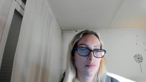 Missy matrix online show from October 4, 7:07 pm