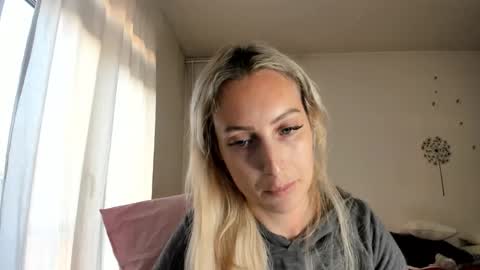 Missy matrix online show from November 9, 2:57 pm