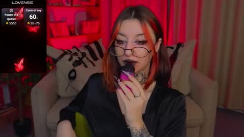 Marcelline online show from March 23, 9:48 am