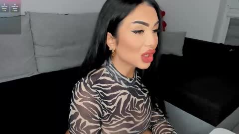 mistress_meryem online show from December 12, 9:58 pm