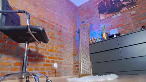 mistress_milana_ online show from December 10, 8:51 am